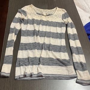 Long sleeve striped shirt with lace